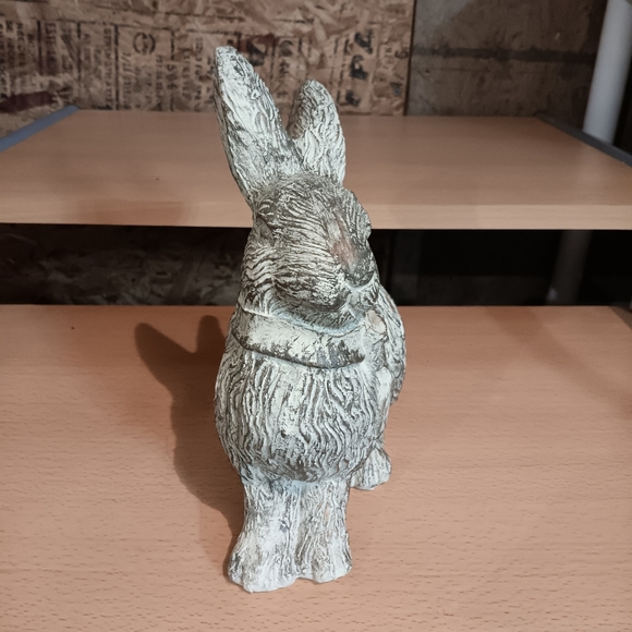 Rustic White Rabbit Figurine - Picture 4 of 5